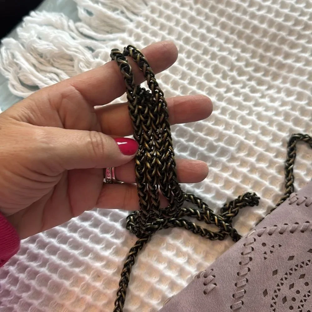 Street Level NWT Purple Faux-Suede Crossbody Bag - Picture 5 of 8